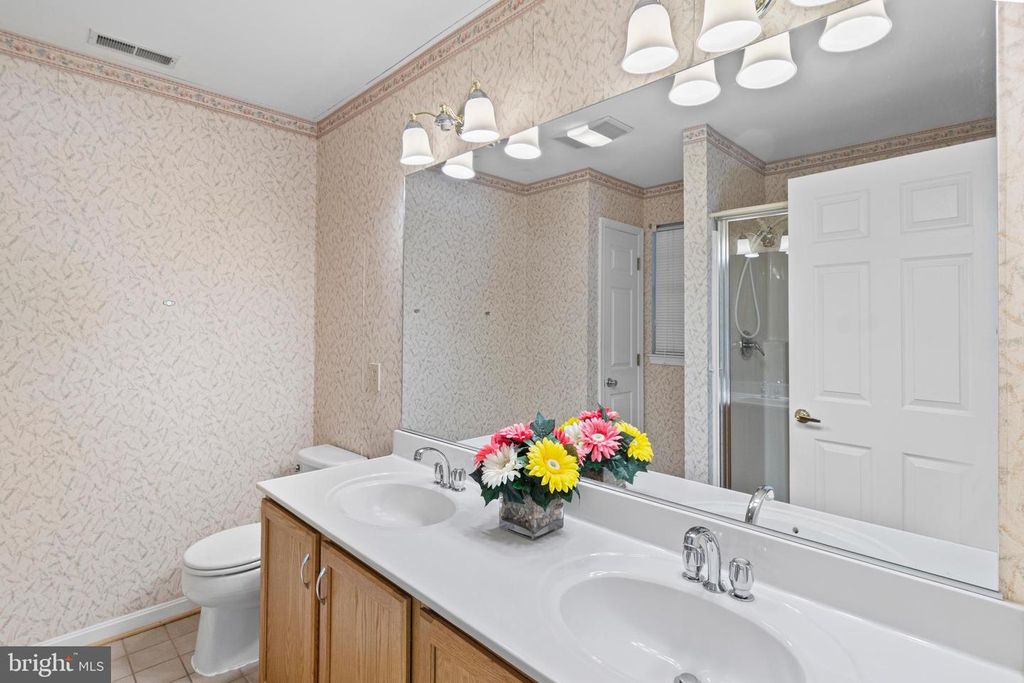 Image 21 of property listing at 635 DAVOL RD, Stevensville, MD 21666