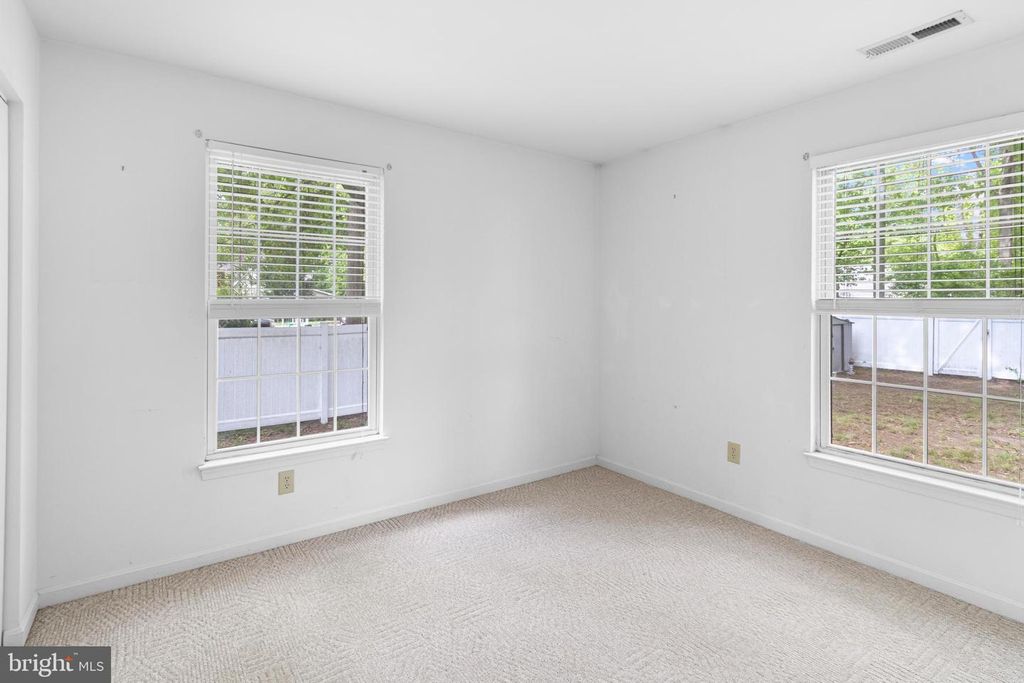 Image 32 of property listing at 635 DAVOL RD, Stevensville, MD 21666