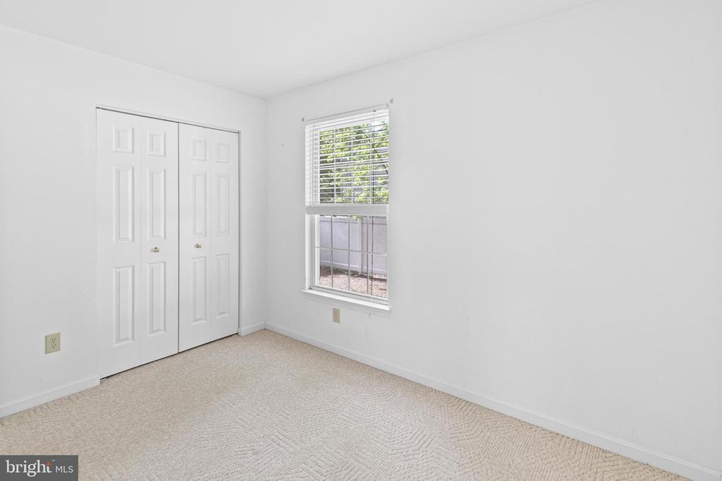 Image 33 of property listing at 635 DAVOL RD, Stevensville, MD 21666