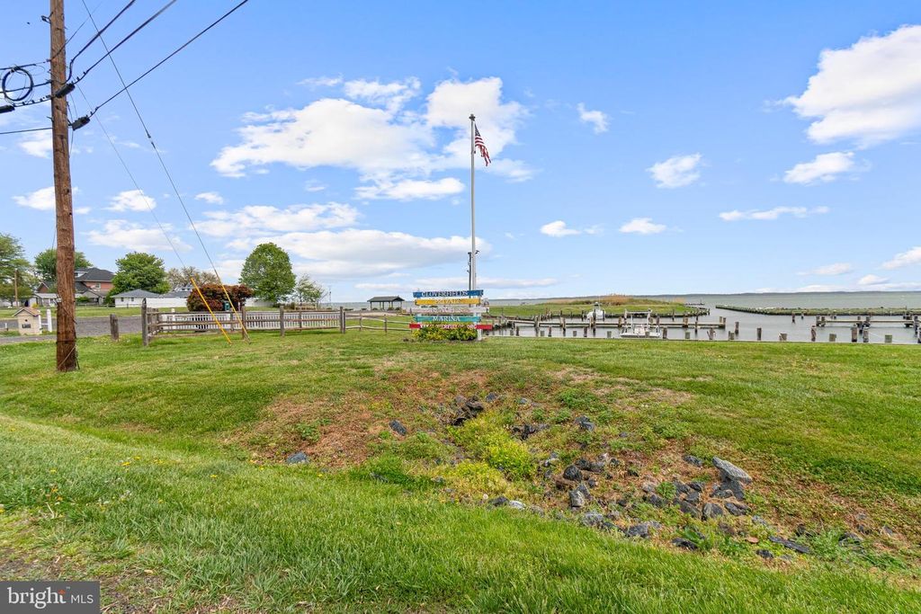 Image 43 of property listing at 635 DAVOL RD, Stevensville, MD 21666