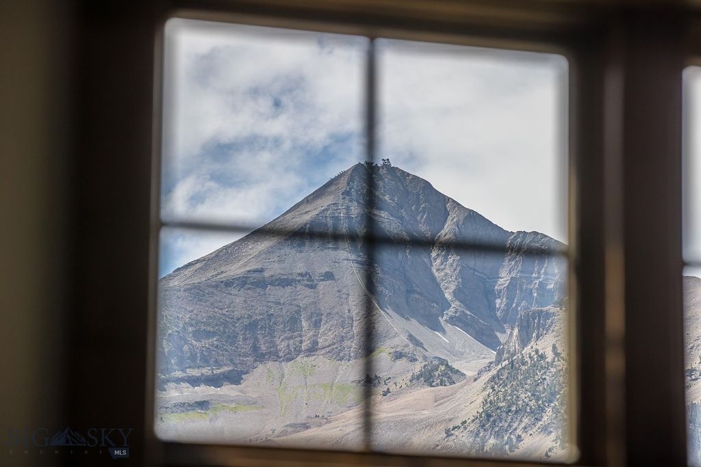 25 Heavy Runner 25C, Big Sky, MT 59716 photo 4