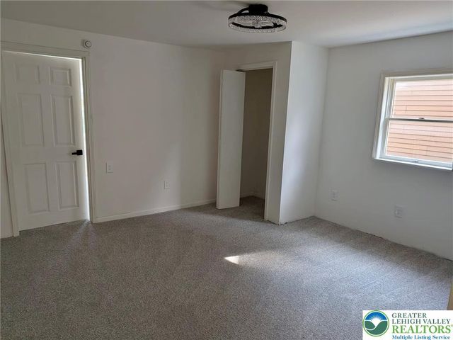 221 East Bertsch Street, Lansford, PA 18232