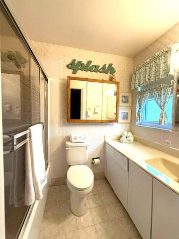 446 Bluebird Lane, Delray Beach, FL 33445