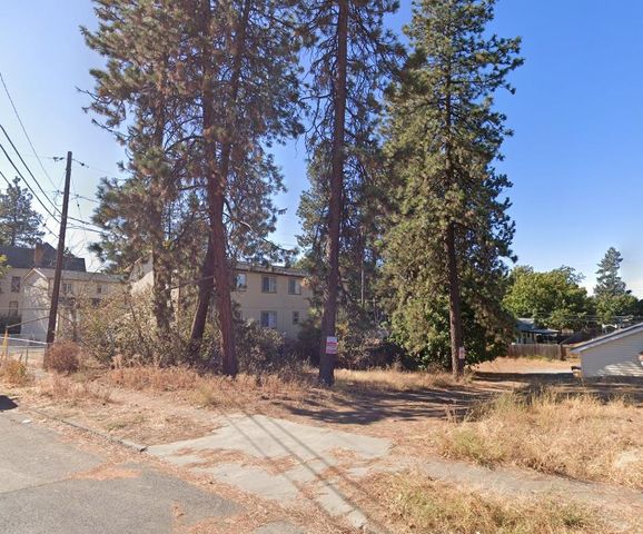 648 S Perry St, Spokane, WA 99202