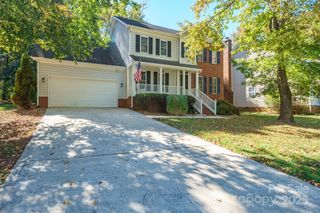 3024 Cross Tie Lane, Matthews, NC 28105