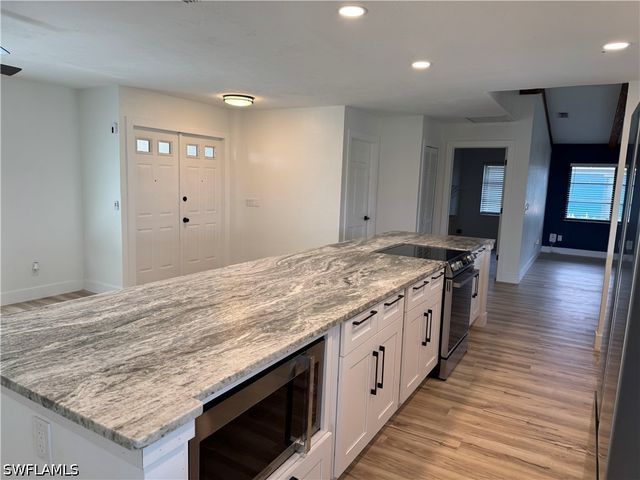 115 SE 6th ST, Cape Coral, FL 33990