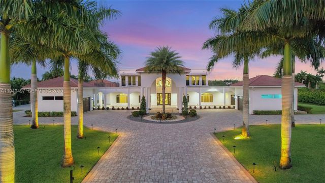 4610 SW 178th Ave, Southwest Ranches, FL 33331