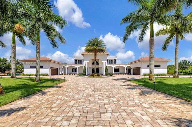 4610 SW 178th Ave, Southwest Ranches, FL 33331