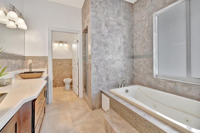 4610 SW 178th Ave, Southwest Ranches, FL 33331