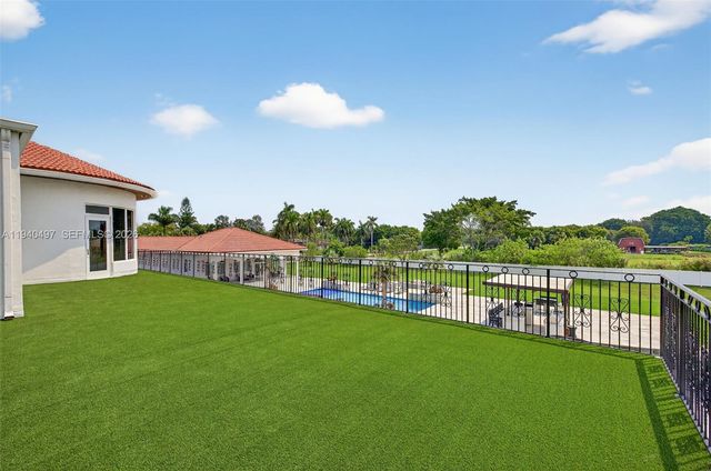 4610 SW 178th Ave, Southwest Ranches, FL 33331