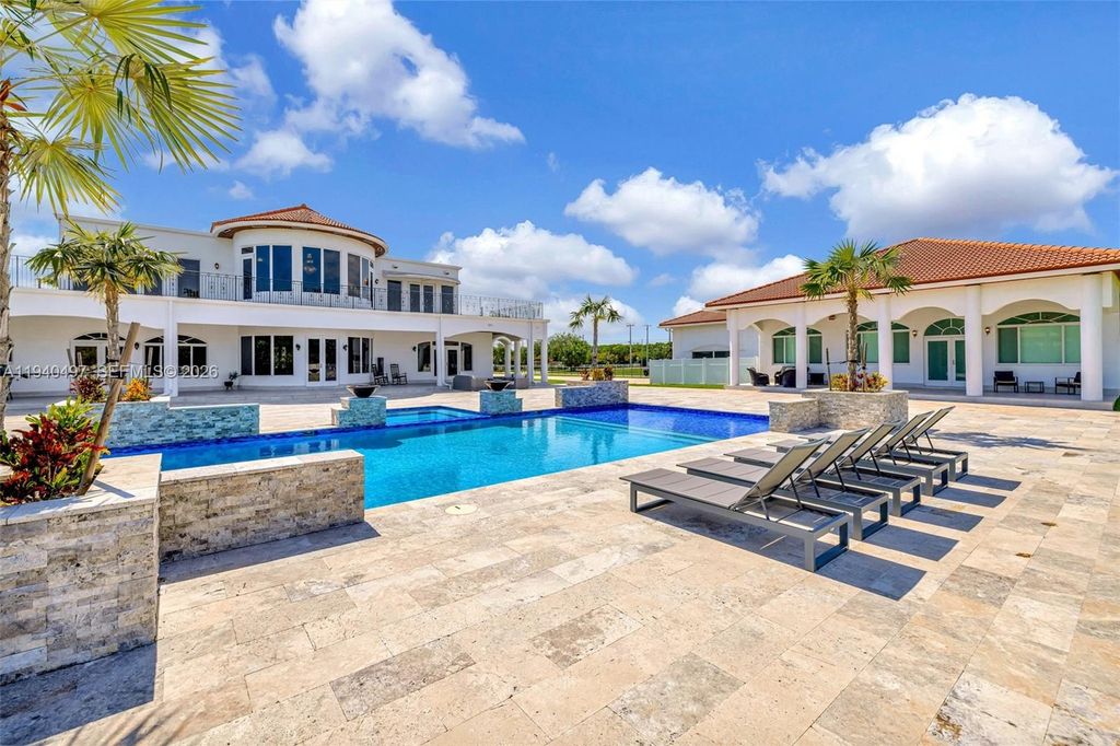 4610 SW 178th Ave, Southwest Ranches, FL 33331