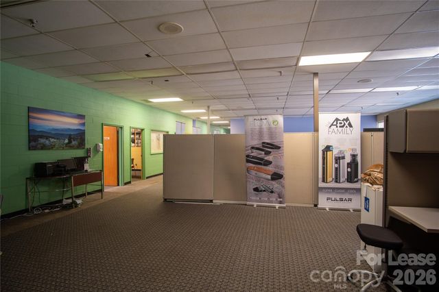 128 Bingham Road Suite 600, Asheville, NC 28806