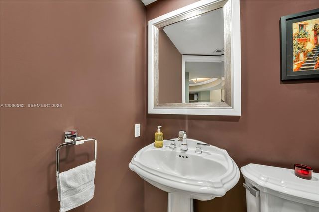 19333 Collins Avenue 1903, Sunny Isles Beach, FL 33160