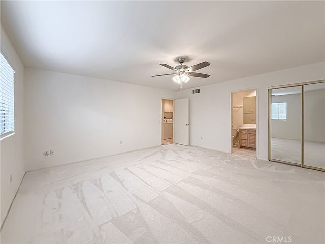 18100 Burbank Boulevard 24, Tarzana, CA 91356