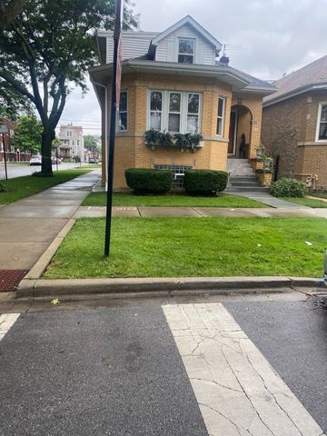 2100 N Leamington Avenue, Chicago, IL 60639