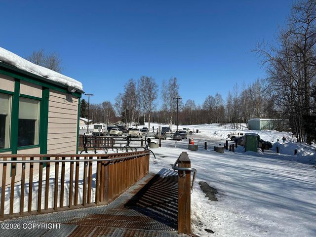 312 Thomas Circle, Anchorage, AK 99508