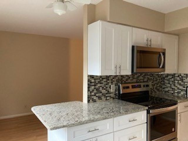 1900 Richard Jones Rd Apt X8, Nashville, TN 37215