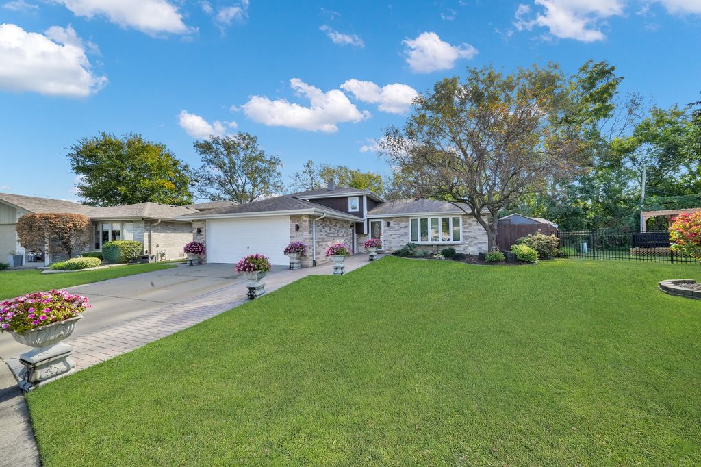 4605 W Spencer Lane, Alsip, IL 60803 — photo 2