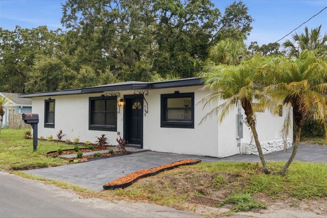 595 PINE STREET, Safety Harbor, FL 34695