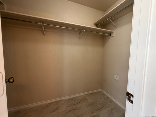 11102 Anarbor Field, San Antonio, TX 78254