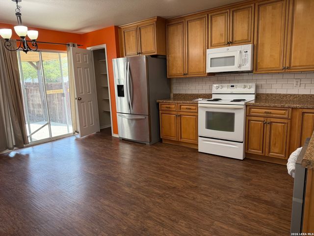 11102 Anarbor Field, San Antonio, TX 78254