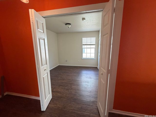 11102 Anarbor Field, San Antonio, TX 78254