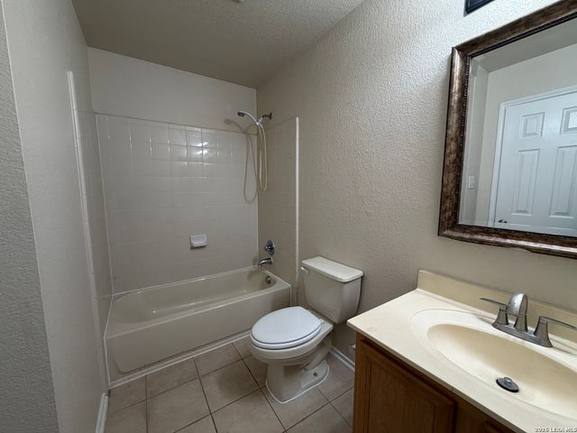 11102 Anarbor Field, San Antonio, TX 78254