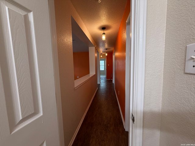 11102 Anarbor Field, San Antonio, TX 78254