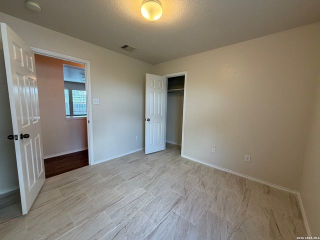 11102 Anarbor Field, San Antonio, TX 78254