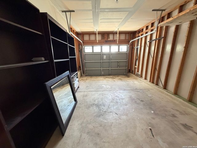 11102 Anarbor Field, San Antonio, TX 78254