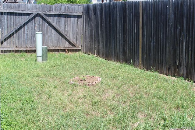 11102 Anarbor Field, San Antonio, TX 78254