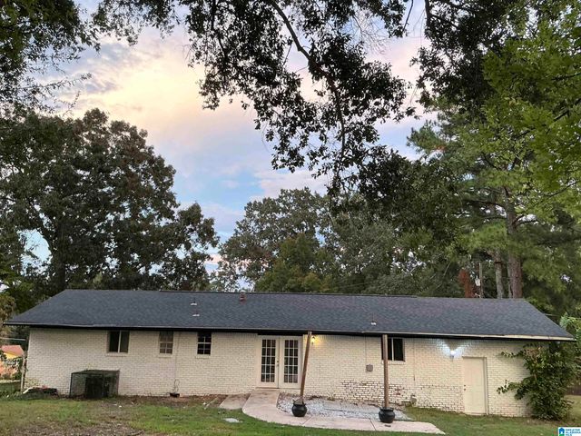 329 25TH AVENUE NW, Center Point, AL 35215