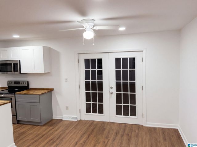 329 25TH AVENUE NW, Center Point, AL 35215