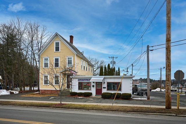 372 Federal St, Greenfield, MA 01301