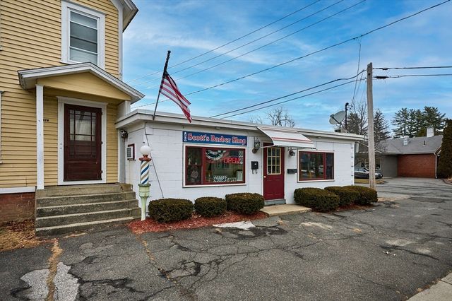 372 Federal St, Greenfield, MA 01301