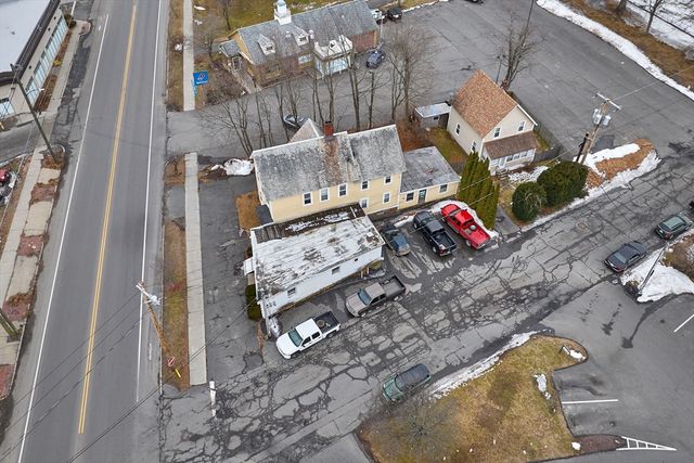 372 Federal St, Greenfield, MA 01301