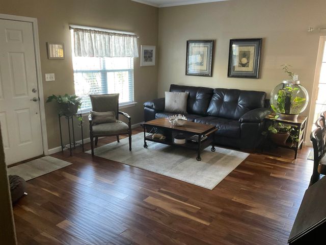 804 Brenda Pl., Myrtle Beach, SC 29577