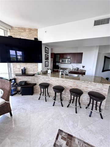 19900 E Country Club Drive 1012, Aventura, FL 33180