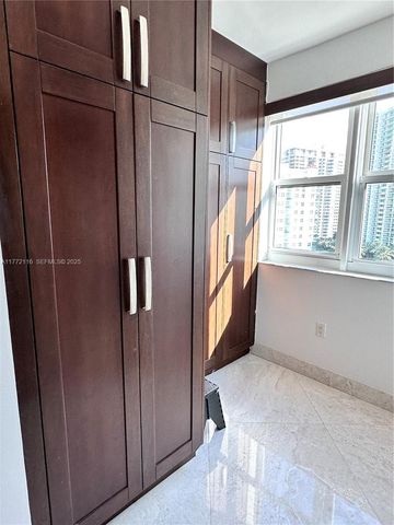 19900 E Country Club Drive 1012, Aventura, FL 33180