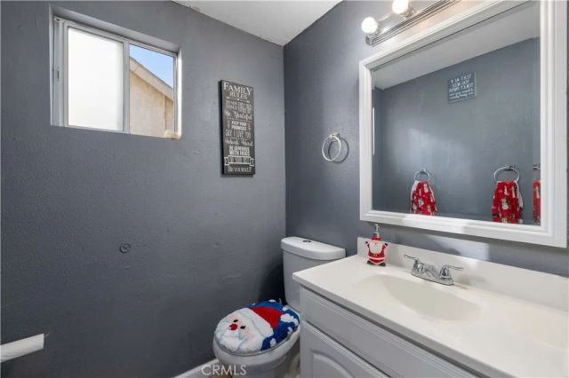 44627 11th East, Lancaster, CA 93535