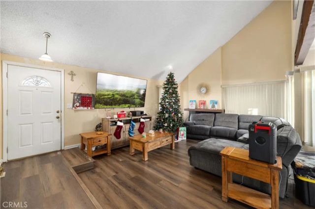 44627 11th East, Lancaster, CA 93535