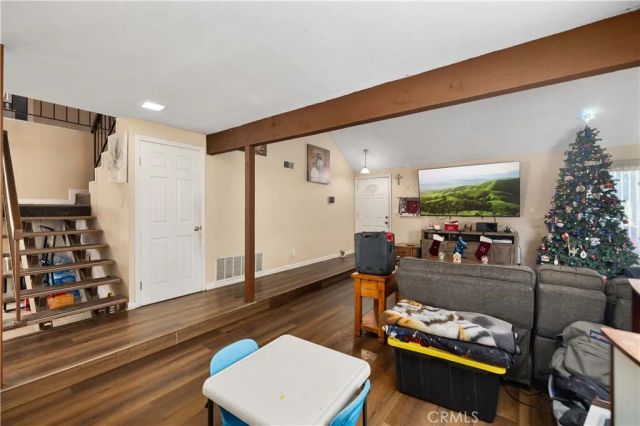 44627 11th East, Lancaster, CA 93535