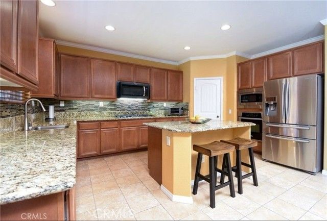 26294 Norma Jean, Murrieta, CA 92563