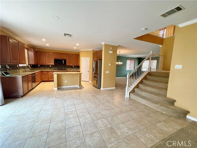 26294 Norma Jean, Murrieta, CA 92563