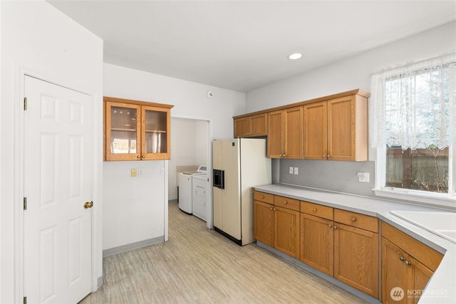 905 Landing Way, Centralia, WA 98531