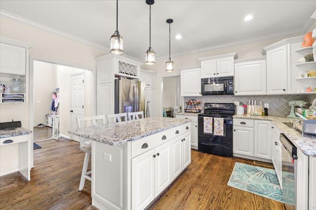 6020 Scotford CT, Roanoke, VA 24018