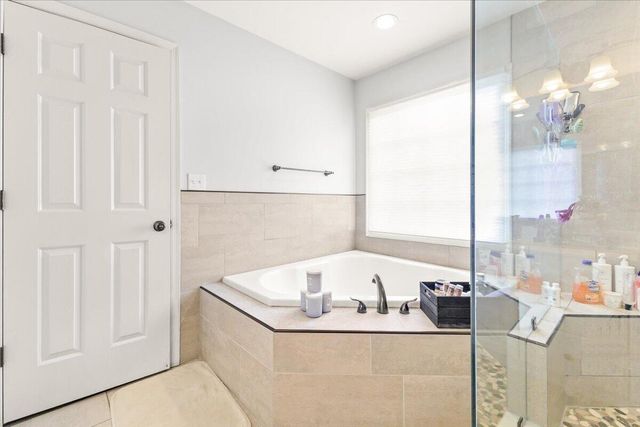 6020 Scotford CT, Roanoke, VA 24018