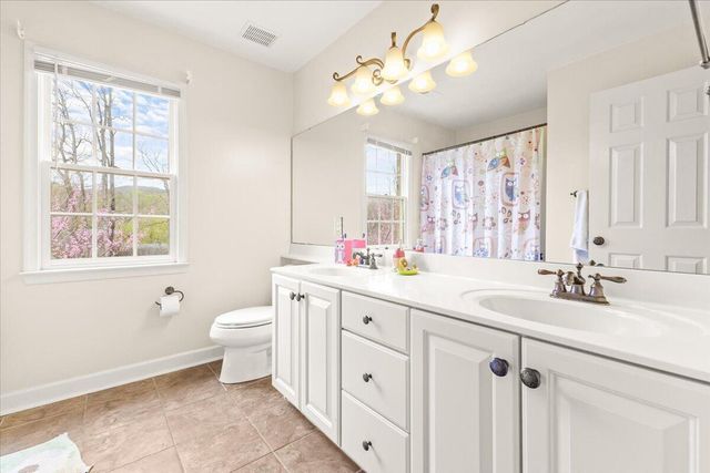 6020 Scotford CT, Roanoke, VA 24018