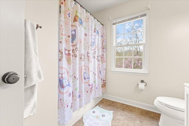 6020 Scotford CT, Roanoke, VA 24018