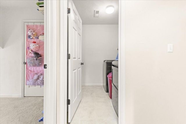 6020 Scotford CT, Roanoke, VA 24018